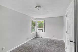 2417 Crest Ave, Jackson, MI 49203 - Photo 10