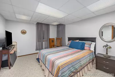 1757 4th Street NW, Grand Rapids, MI 49504 - Photo 32
