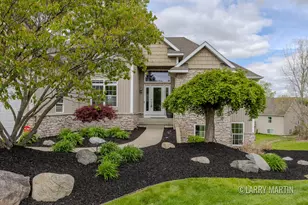4131 Ayrshire Dr SW, Wyoming, MI 49418 - Photo 32