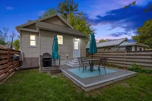 102 Bowne St NE, Grand Rapids, MI 49505 - Photo 32