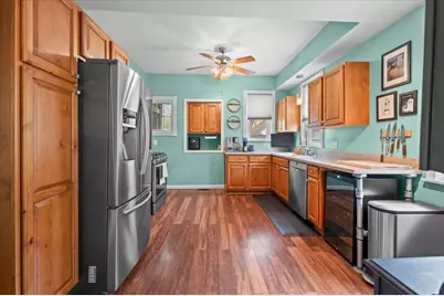 102 Bowne Street NE, Grand Rapids, MI 49505 - Photo 16