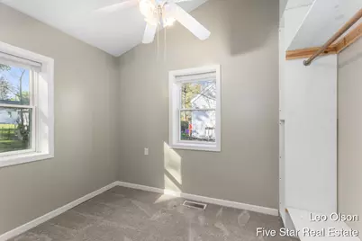 2610 Riley Avenue SW, Wyoming, MI 49509 - Photo 10