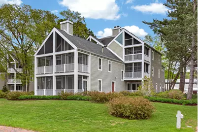 410 Oselka #121, New Buffalo, MI 49117 - Photo 4