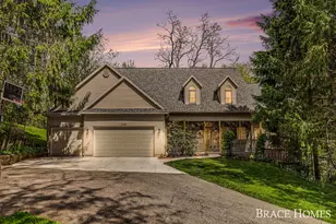 2155 Timber Valley Dr NE, Grand Rapids, MI 49525 - Photo 2