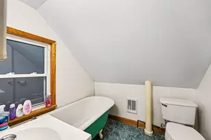 1822 4th St, Wyandotte, MI 48192 - Photo 14