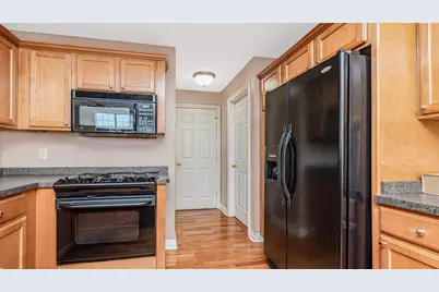 45605 Graystone Lane, Canton, MI 48187 - Photo 8