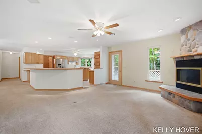 374 137th Avenue, Wayland, MI 49348 - Photo 12