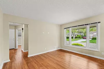 2421 Barstow Road, Lansing, MI 48906 - Photo 2