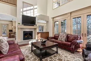 4410 Mystic Ridge Ct NE, Grand Rapids, MI 49525 - Photo 18