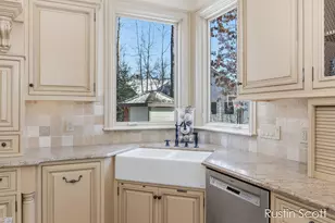 4410 Mystic Ridge Ct NE, Grand Rapids, MI 49525 - Photo 26