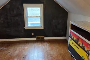 243 Winter St, Battle Creek, MI 49015 - Photo 12
