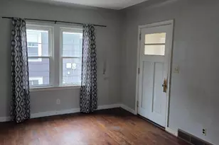 243 Winter St, Battle Creek, MI 49015 - Photo 2