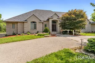 10365 Cleveland St, Nunica, MI 49448 - Photo 12