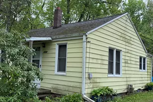 2264 White St, Niles, MI 49120 - Photo 2