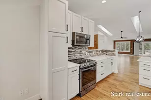 3670 Henry St, Norton Shores, MI 49441 - Photo 12