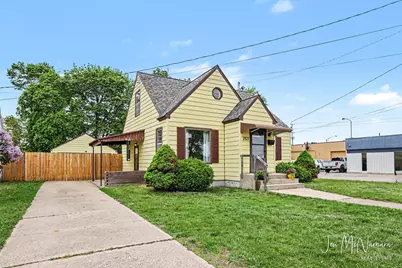 2821 Highgate Avenue SW, Wyoming, MI 49509 - Photo 2