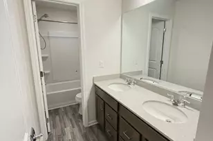 251 Quartz Wy, White Lake, MI 48386 - Photo 18