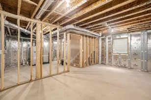 2098 Linden Ave SE, Grand Rapids, MI 49507 - Photo 12