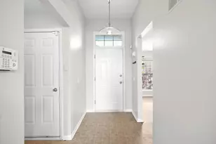 29885 Lacy Dr, Westland, MI 48186 - Photo 8
