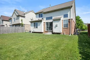 29885 Lacy Dr, Westland, MI 48186 - Photo 6