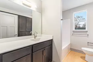 2120 Willard Ave SE, Grand Rapids, MI 49507 - Photo 10
