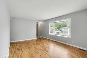 5614 Cheshire St, Portage, MI 49002 - Photo 6
