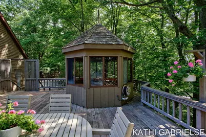 313 Stickney Ridge Road, Grand Haven, MI 49417 - Photo 10