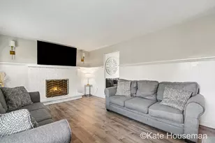 1793 Pinebluff Dr SE, Kentwood, MI 49508 - Photo 10