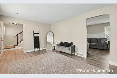 1793 Pinebluff Drive SE, Kentwood, MI 49508 - Photo 8