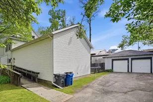 127 W Bridge St, Plainwell, MI 49080 - Photo 32