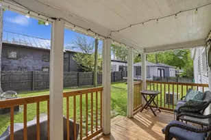 127 W Bridge St, Plainwell, MI 49080 - Photo 38