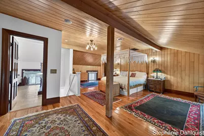 511 W Clay Avenue, Muskegon, MI 49440 - Photo 32
