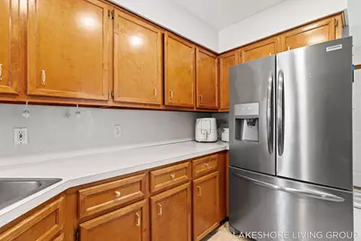 1065 Superior Court, Holland, MI 49424 - Photo 12