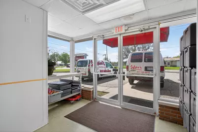 124 S Brooklyn Road, Jackson, MI 49201 - Photo 4