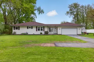 2513 S Parma Rd, Parma, MI 49269 - Photo 1