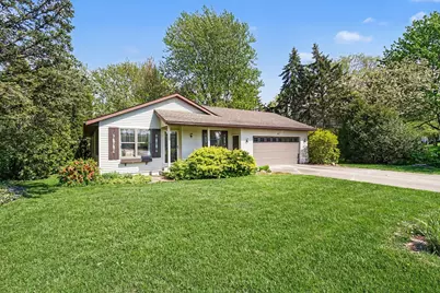 917 Ottawa Avenue, Holland, MI 49423 - Photo 2