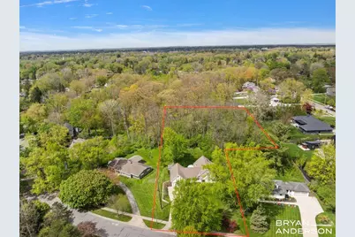 2925 Reeds Lake Boulevard SE, East Grand Rapids, MI 49506 - Photo 2