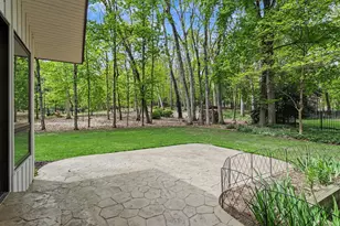 1415 Holiday Ln, Portage, MI 49024 - Photo 38