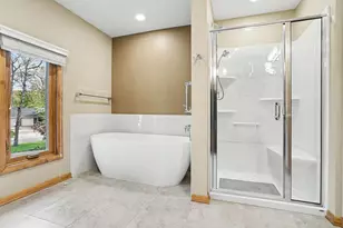 1415 Holiday Ln, Portage, MI 49024 - Photo 24