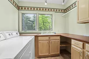 1415 Holiday Ln, Portage, MI 49024 - Photo 30