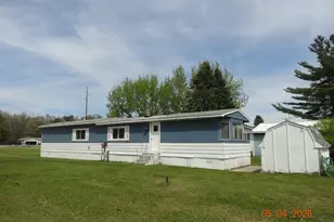 538 E 82nd St, Newaygo, MI 49337 - Photo 4