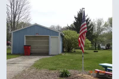 538 E 82nd Street, Newaygo, MI 49337 - Photo 2