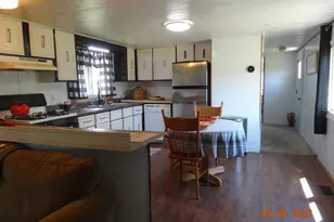 538 E 82nd St, Newaygo, MI 49337 - Photo 10