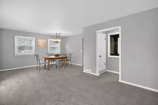 3410 Carlton Blvd, Jackson, MI 49203 - Photo 6