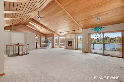 4069 Forest Point Drive, Norton Shores, MI 49441 - Photo 8