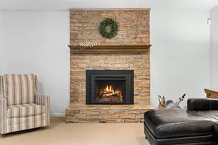683 Canterbury Dr, Saline, MI 48176 - Photo 32