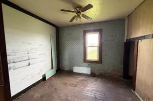 91402 Celery Center Rd, Decatur, MI 49045 - Photo 12