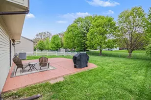 6883 Maplelawn Dr, Ypsilanti, MI 48197 - Photo 20