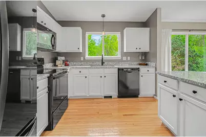 6883 Maplelawn Drive, Ypsilanti, MI 48197 - Photo 10