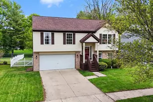 6883 Maplelawn Dr, Ypsilanti, MI 48197 - Photo 2